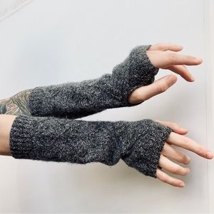 Cashmere fingerless gloves / arm warmers